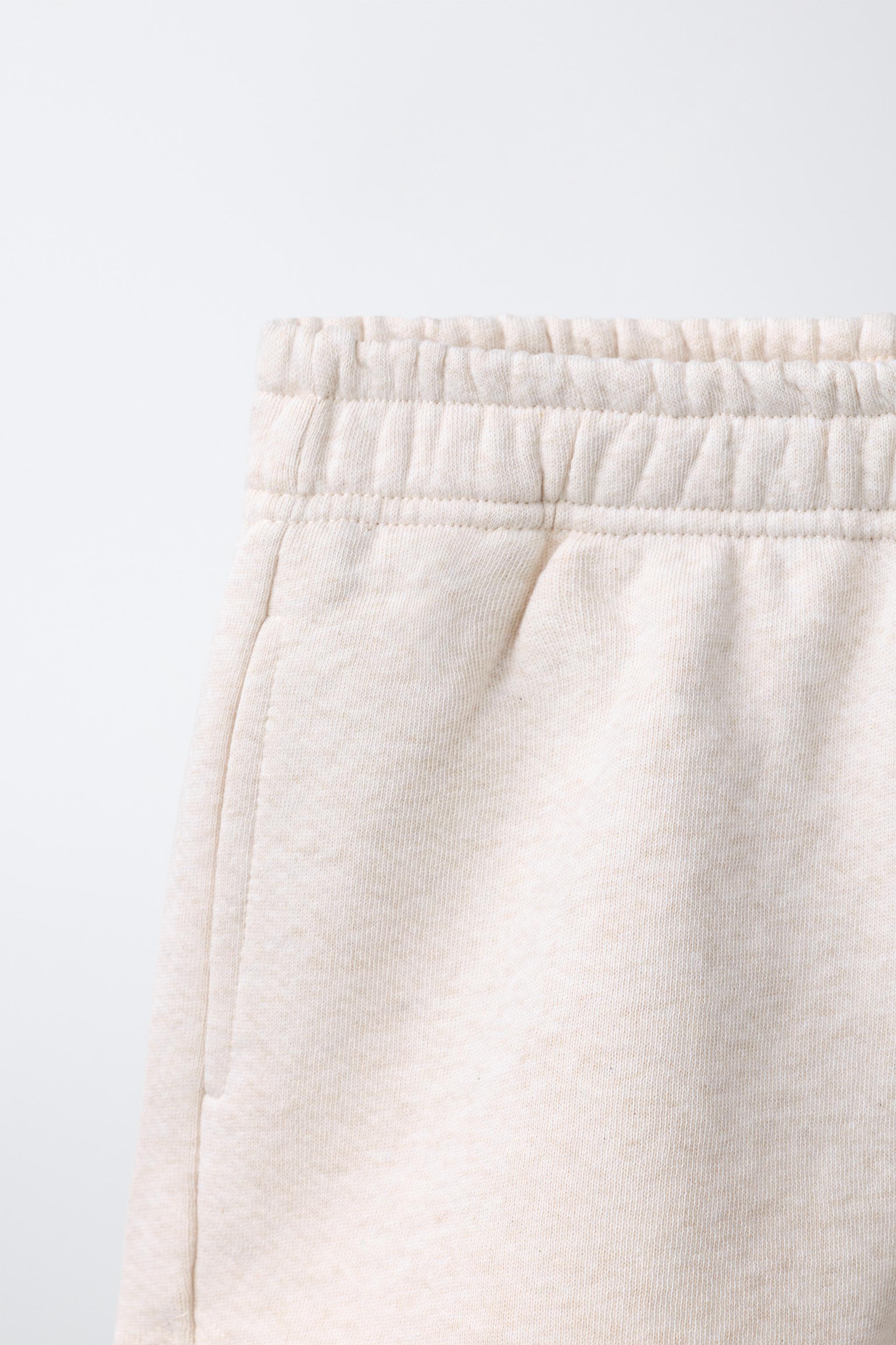 PLUSH JOGGING SHORTS